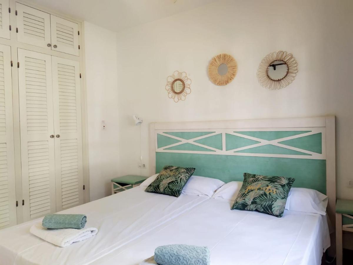 Cheap & Chic Apartamentos En Son Bou De 2 Dormitorios Esterno foto